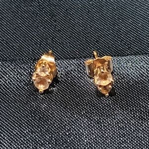 Mejuri Hue Studs